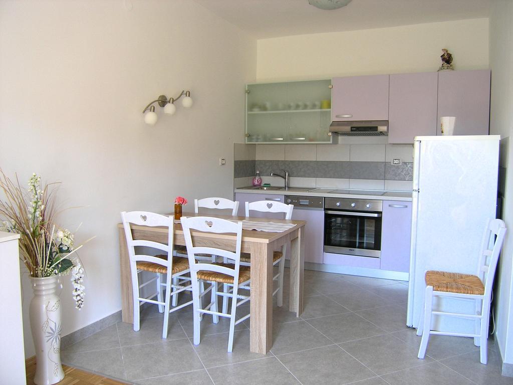 Apartments Iva Krk Town Exterior photo