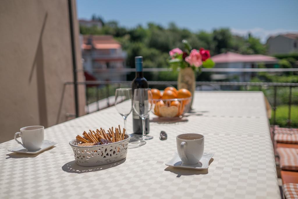 Apartments Iva Krk Town Exterior photo