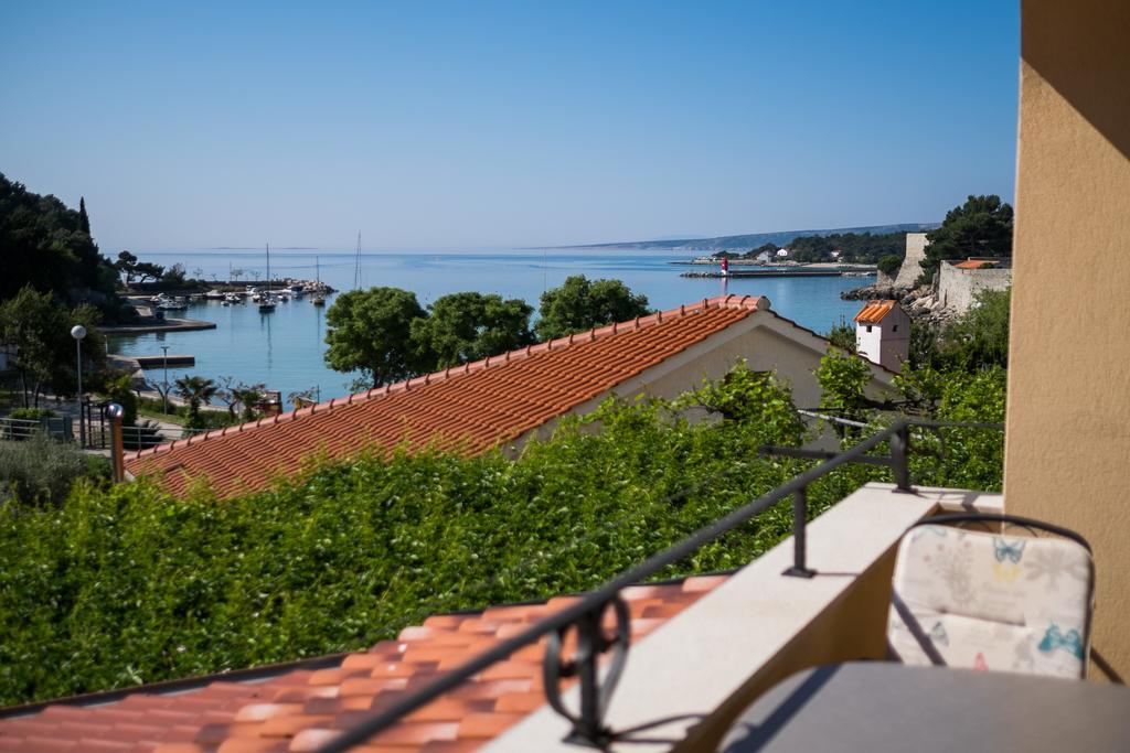 Apartments Iva Krk Town Exterior photo